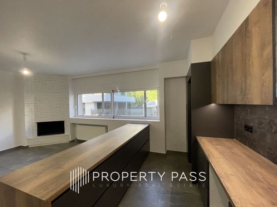 Property photo 2 of 25 <Alttext/>