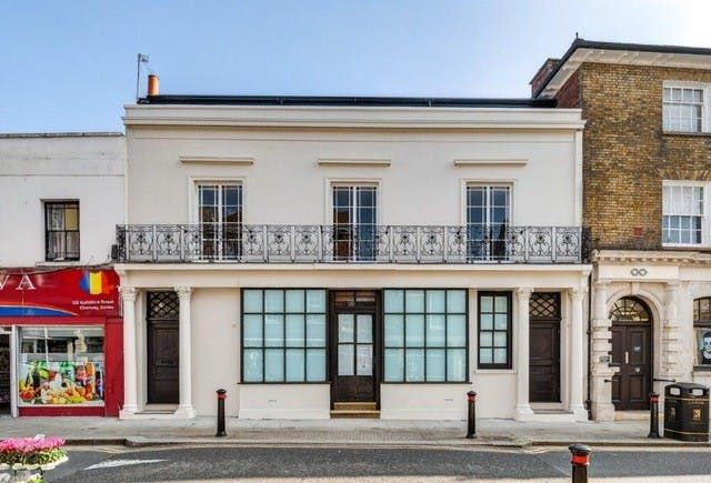 Property photo 1 of 2 Front Photo 2.Jpg