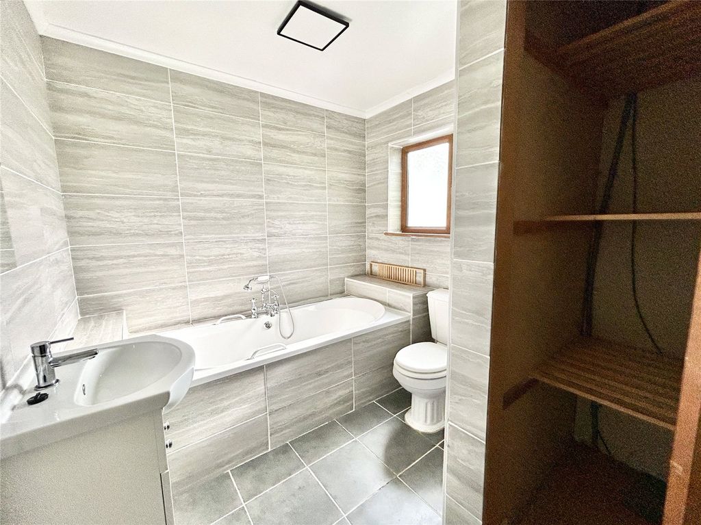 Additional image 29 of 8 bed detached house for saleCastle Hall Drive, Blackbridge, Milford Haven, Pembrokeshire SA73