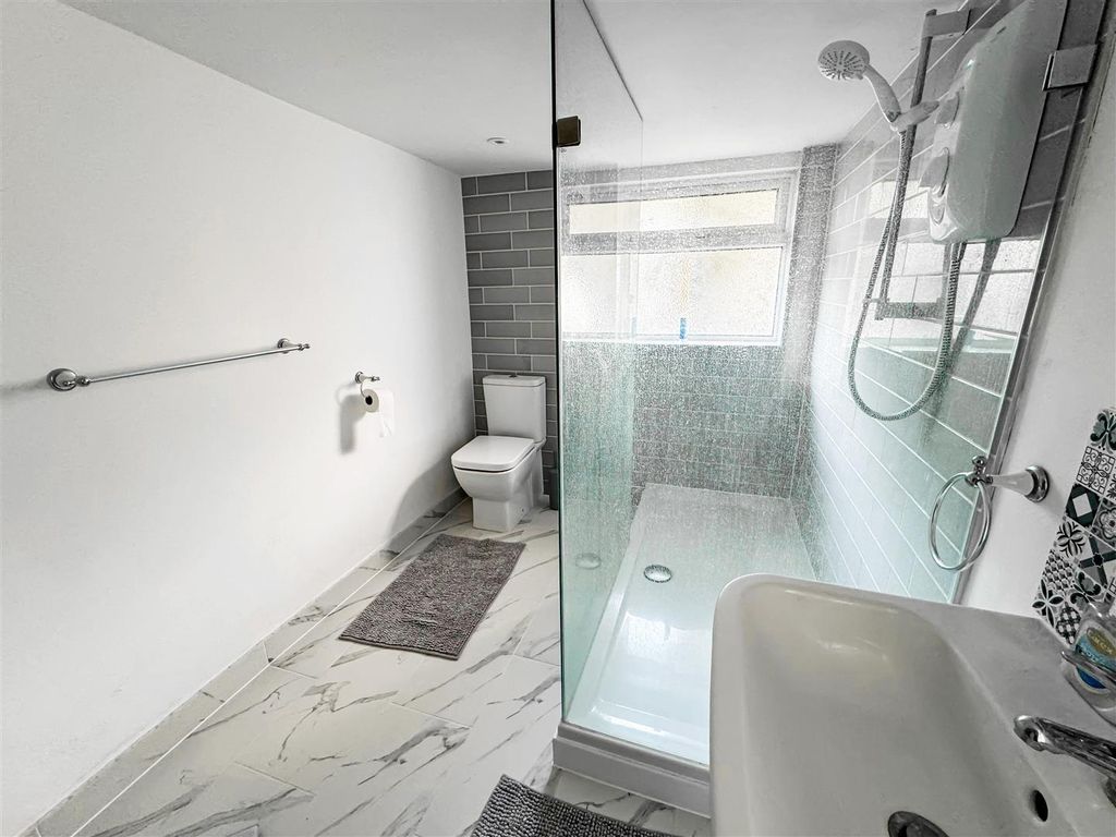 Additional image 12 of 2 bed maisonette for saleSouth Terrace, Littlehampton BN17