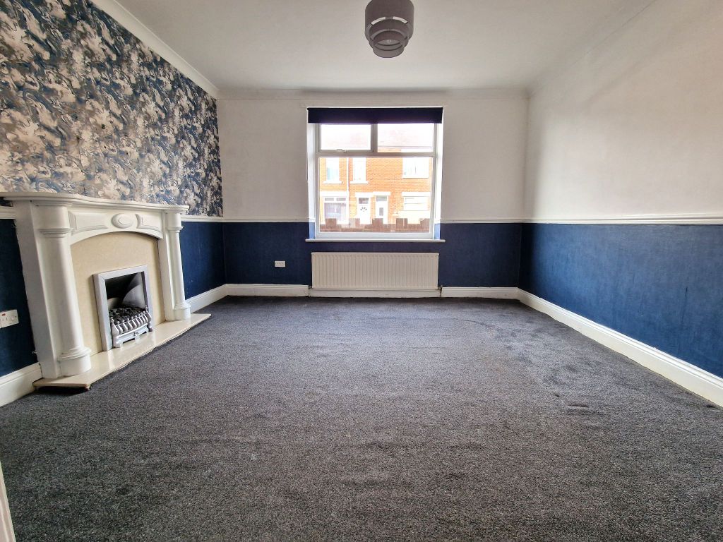 Property photo 2 of 15 Photograph 2
