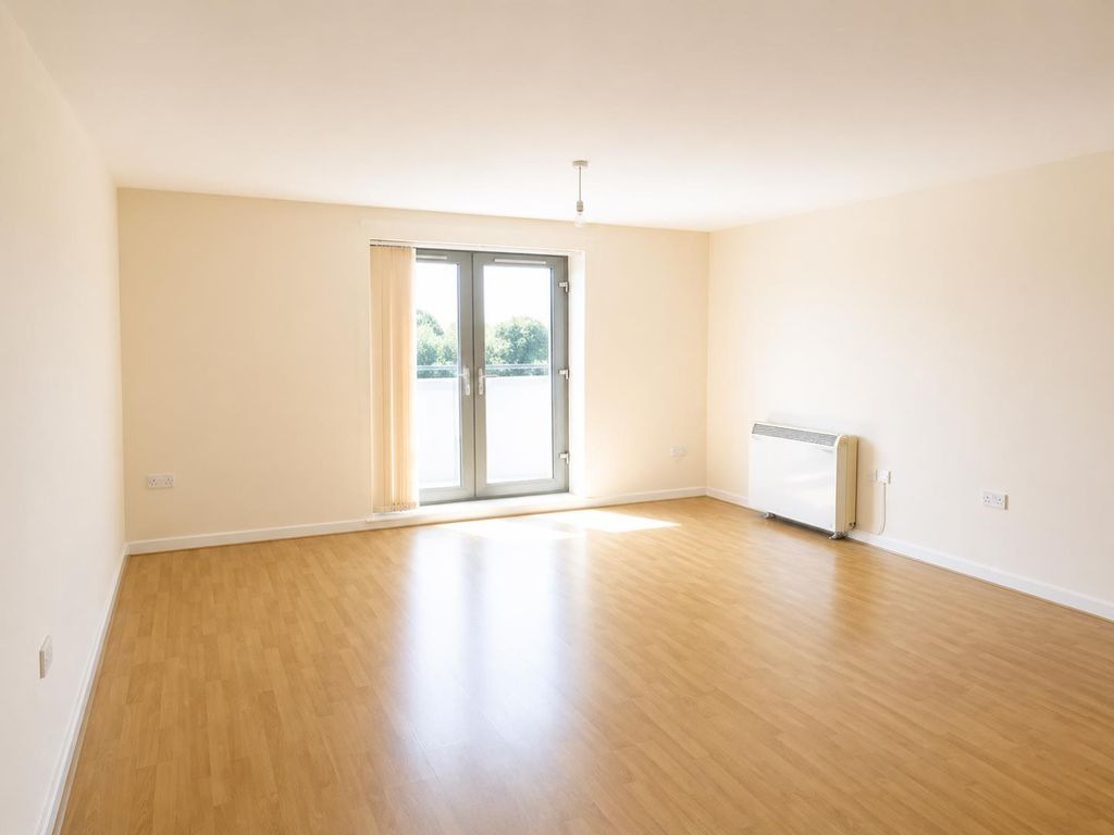 Property photo 2 of 9