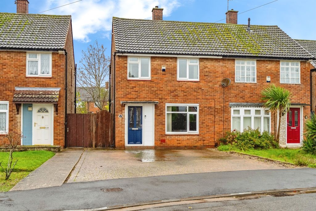 Property photo 1 of 17