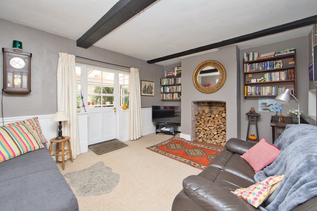 Property photo 3 of 18 Picture 3