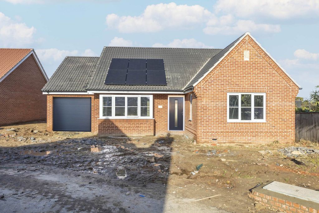 Property photo 1 of 4