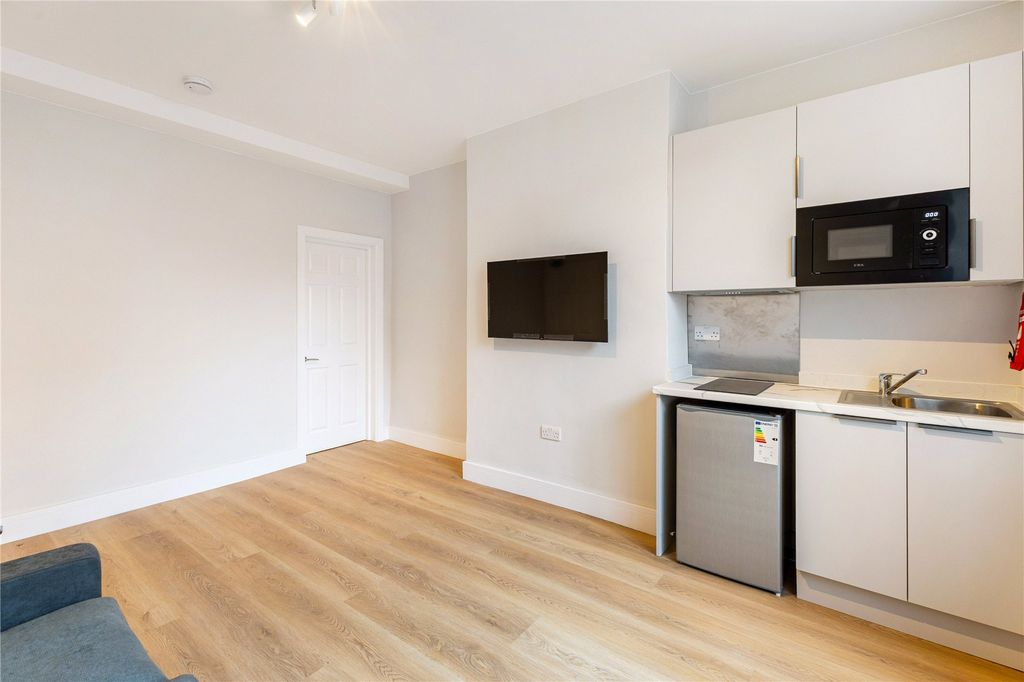 Property photo 2 of 6 Picture No. 03