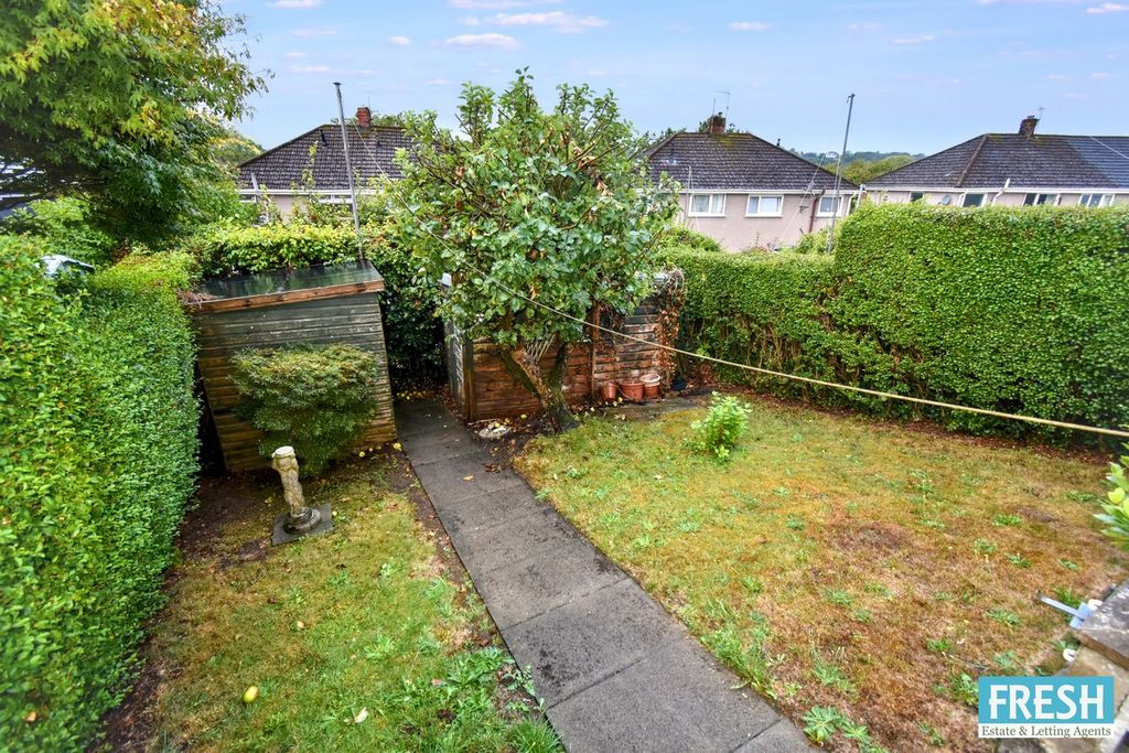 Property photo 2 of 29