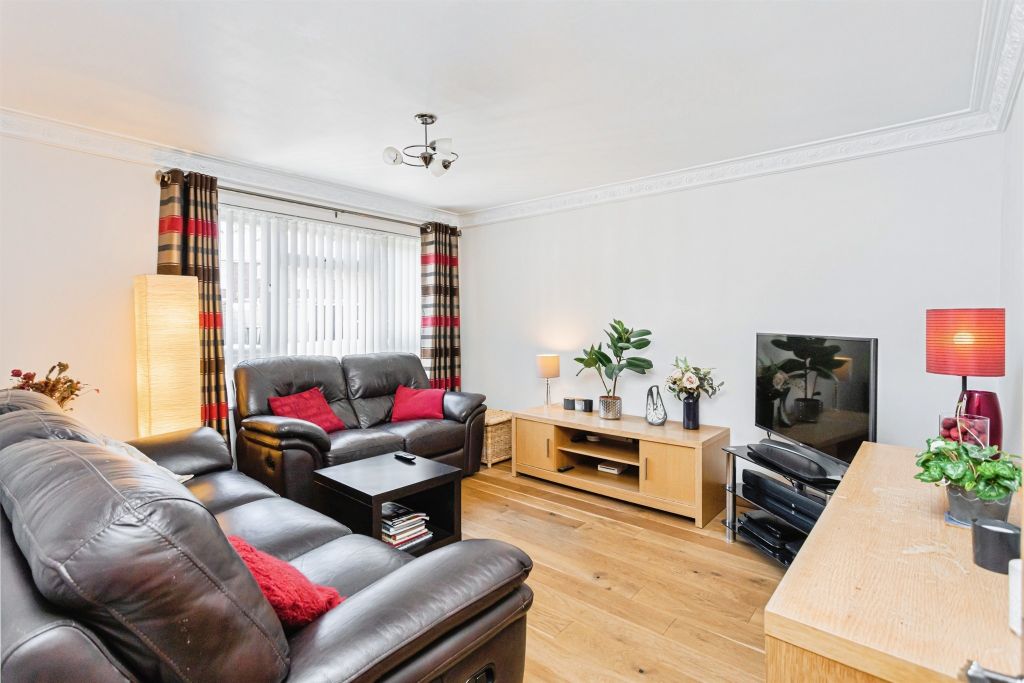 Property photo 3 of 17