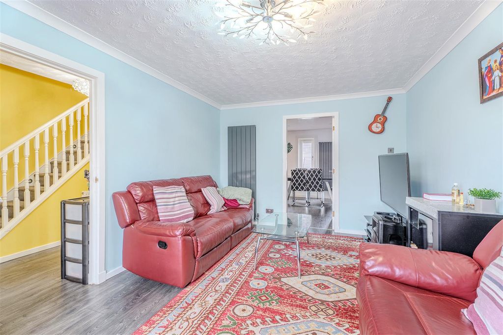 Property photo 3 of 21 61Staunton-10.Jpg