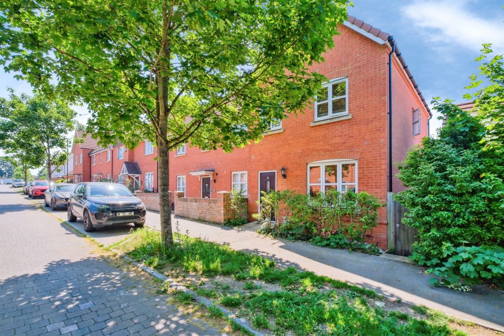 Property photo 2 of 14