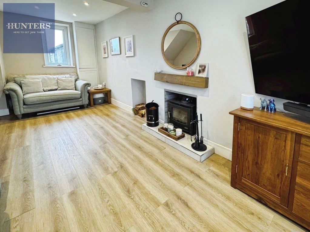 Property photo 2 of 11 Pbox-Img.Jpg