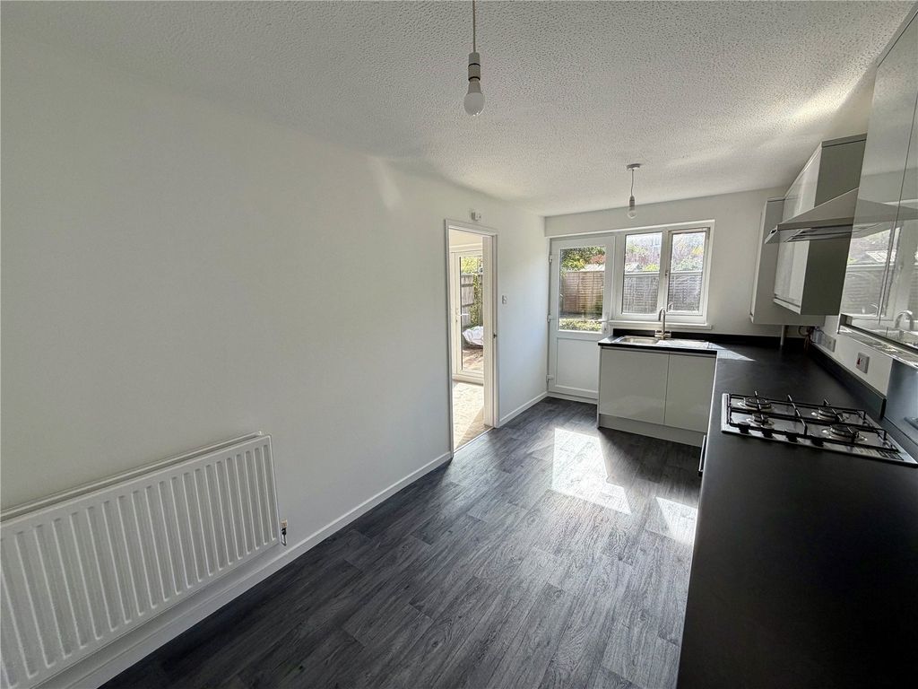 Property photo 3 of 25 Picture No. 21