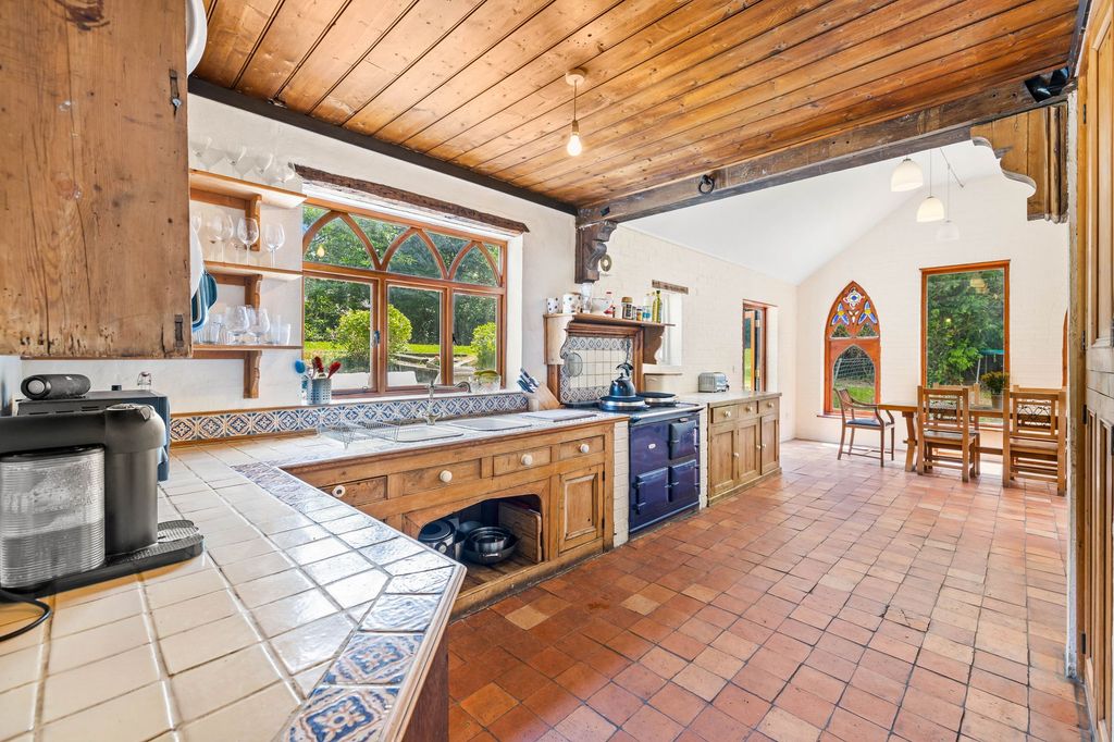 Property photo 3 of 30 Kitchen Breakfast Room
