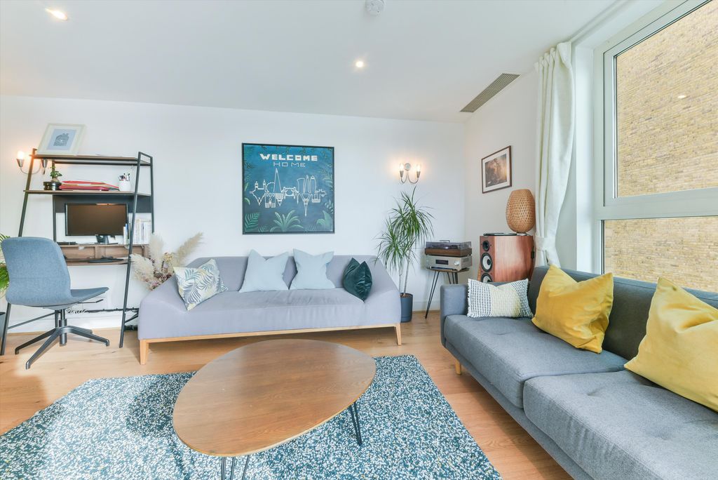 Property photo 3 of 9 Image