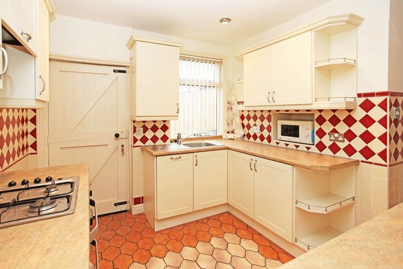 Property photo 3 of 14 Photo 3