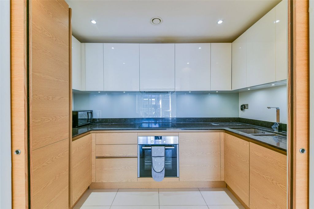 Property photo 2 of 7 Picture No. 05