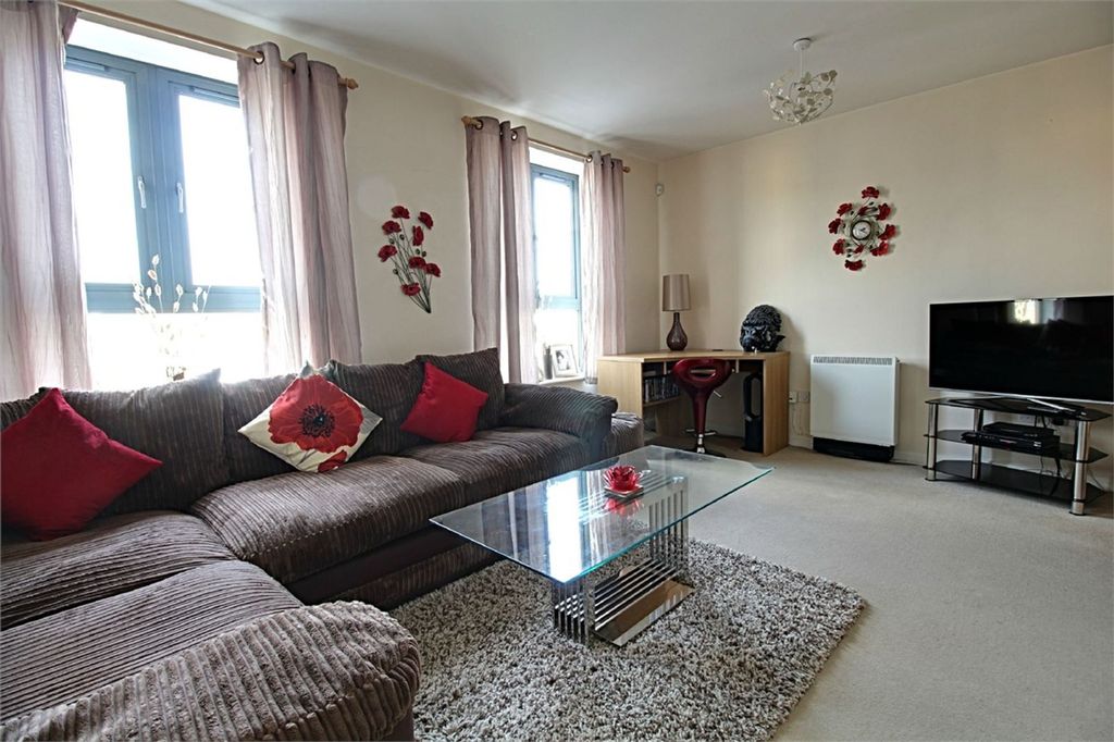 Property photo 3 of 7