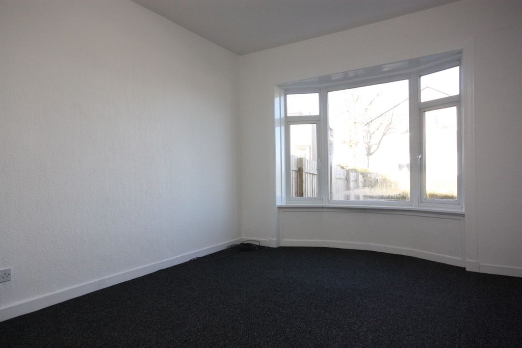 Property photo 2 of 13 Photo 2