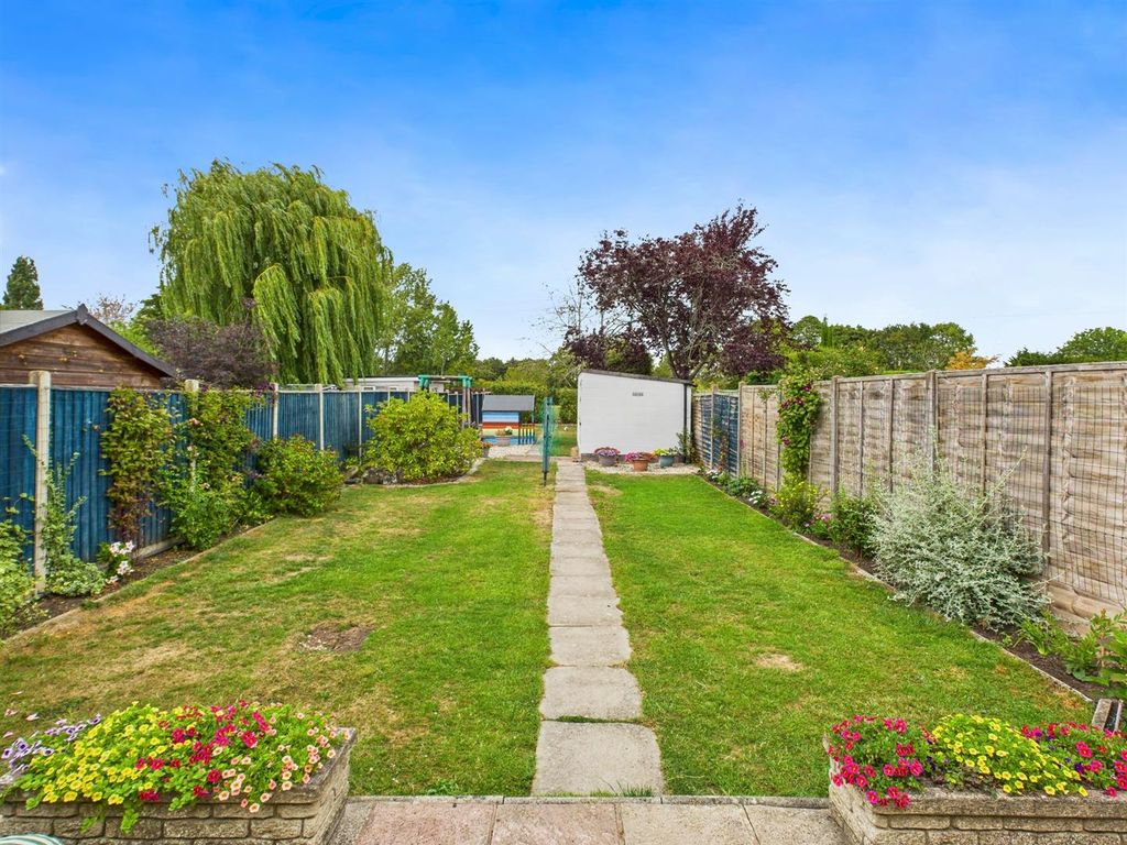 Property photo 3 of 18