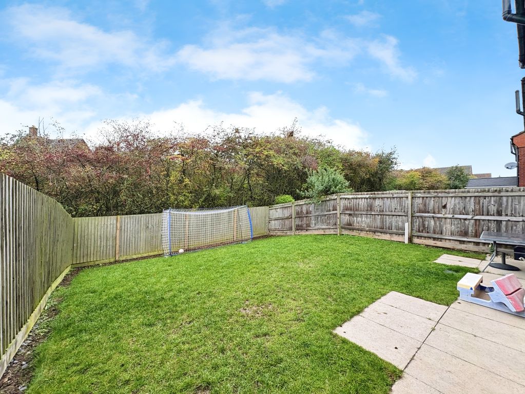 Property photo 2 of 20 68740B3F-2