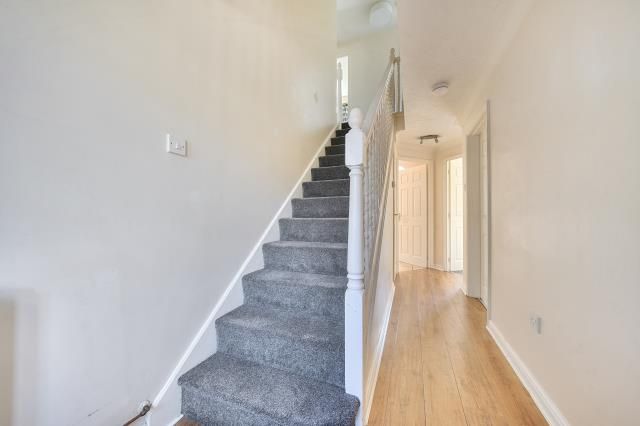 Property photo 3 of 20 Hallway