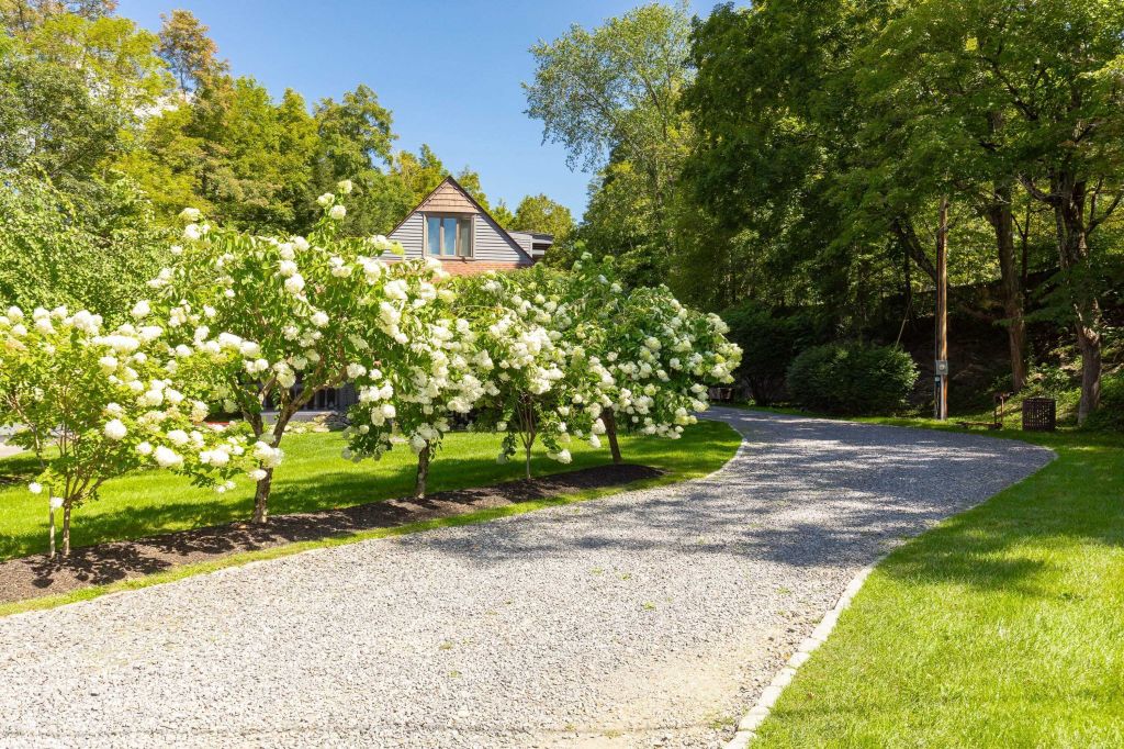 Property photo 3 of 28 <Alttext/>