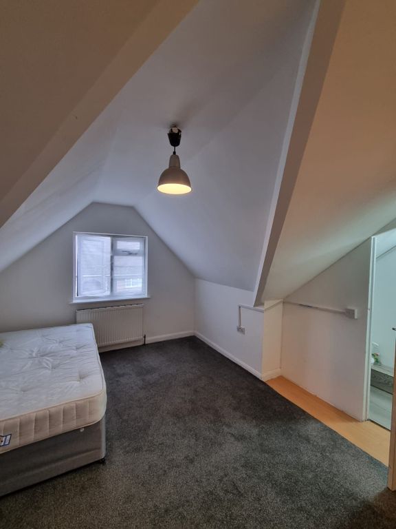 Property photo 2 of 2