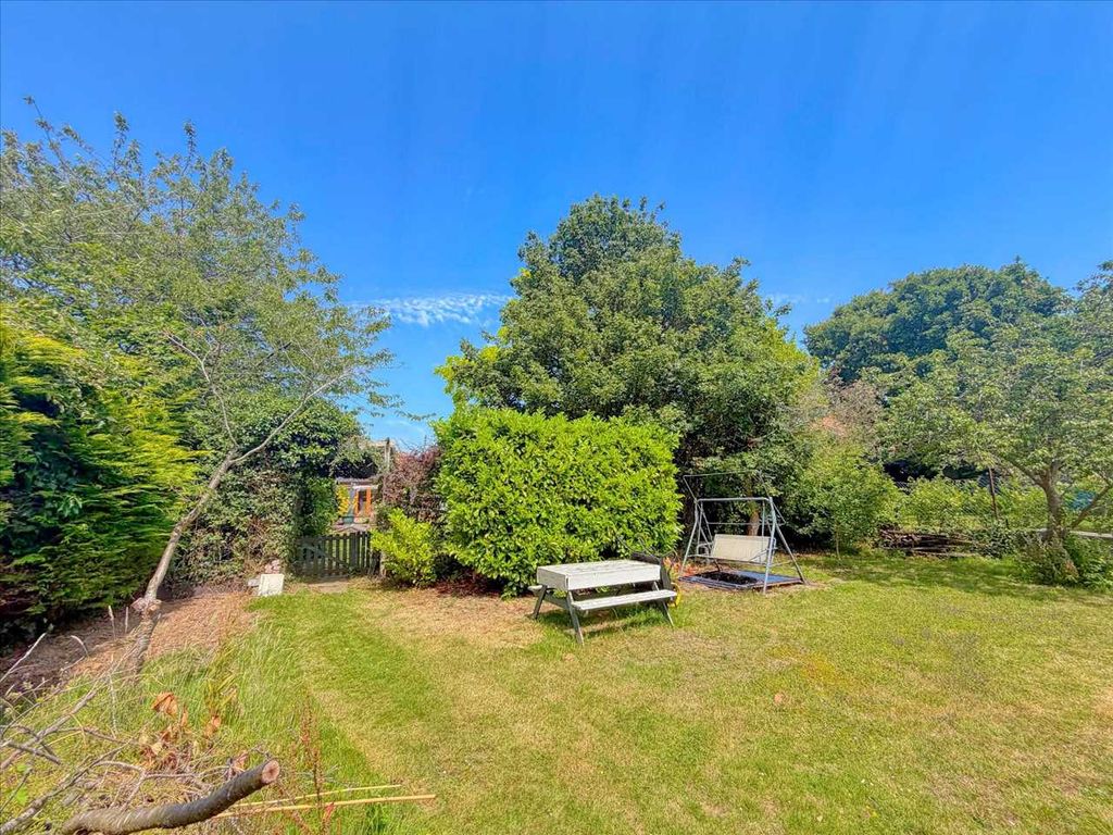 Property photo 3 of 30