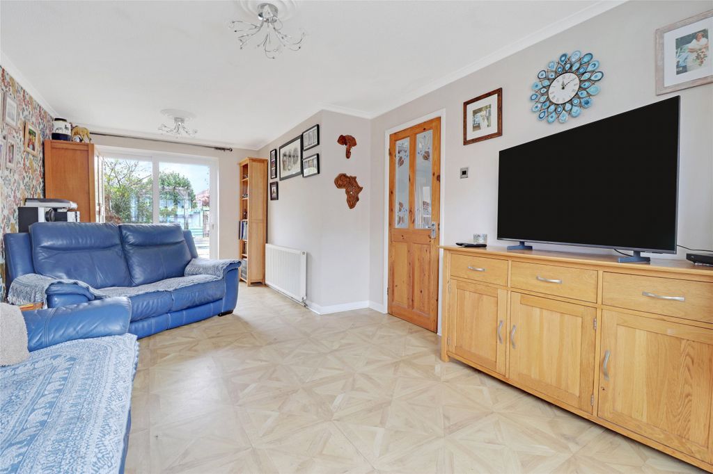 Property photo 2 of 12 Picture No. 02