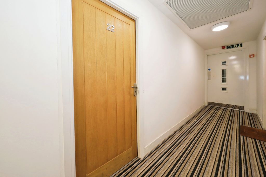 Property photo 2 of 15 Photography
