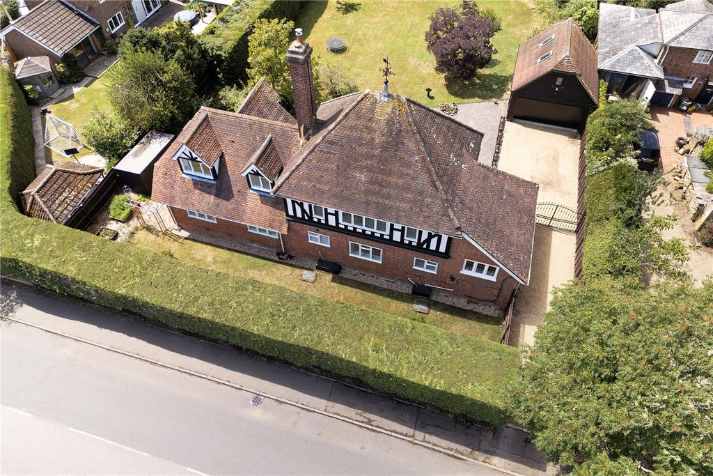 Property photo 1 of 28 Picture No. 01