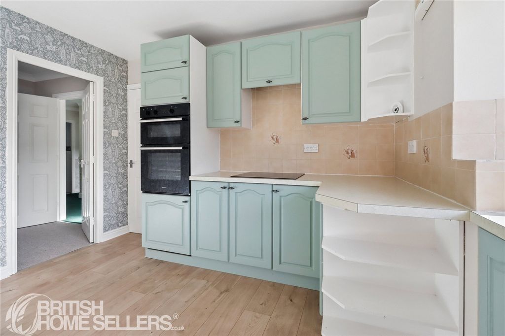 Property photo 3 of 15 Picture No. 04
