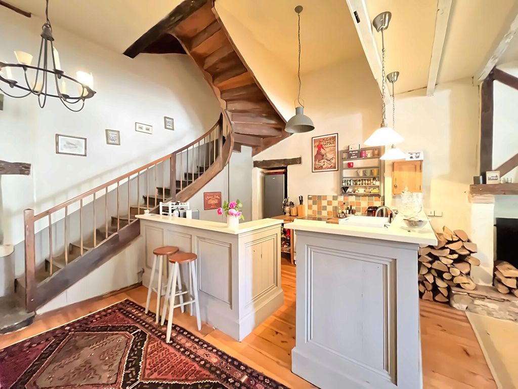 Property photo 3 of 17 57088829c