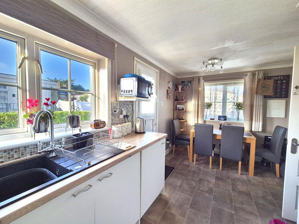 Property photo 3 of 12 20251210_102737.Jpg