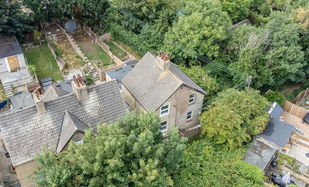 Property photo 1 of 11 Drone