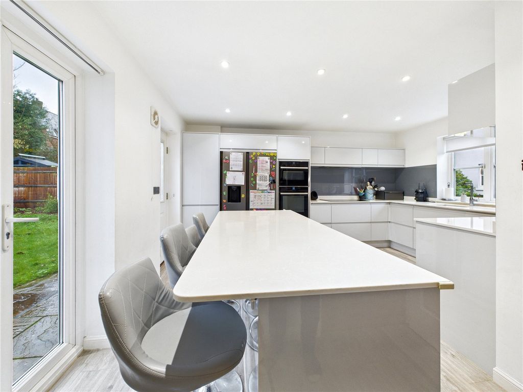 Property photo 3 of 22 Picture 3