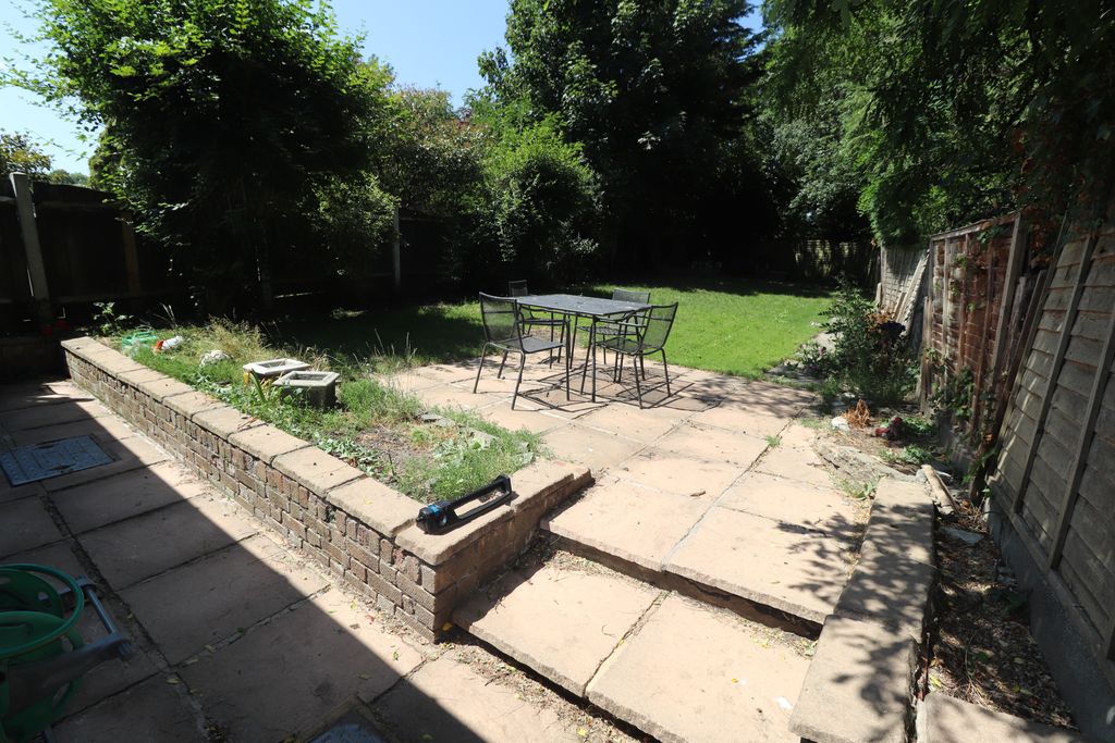 Property photo 1 of 20 Rear Garden