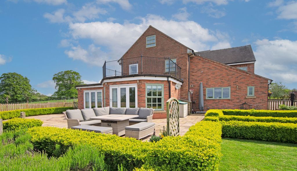Additional image 35 of 10 bed country house for saleBroadheath, Tenbury Wells, Worcestershire WR15