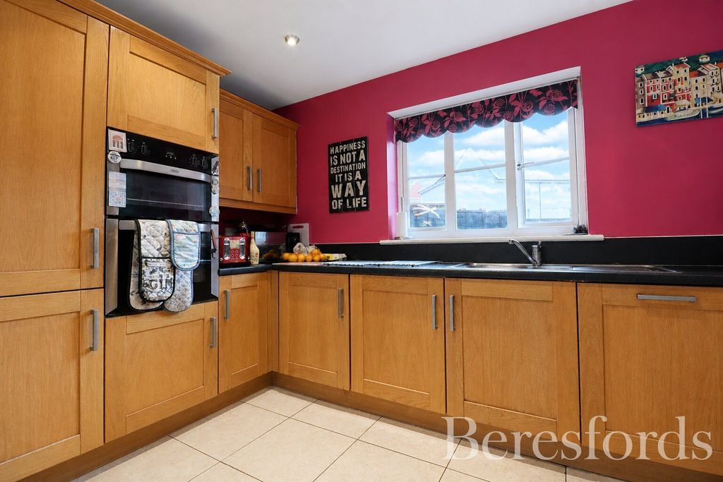 Property photo 2 of 20 Picture No. 44