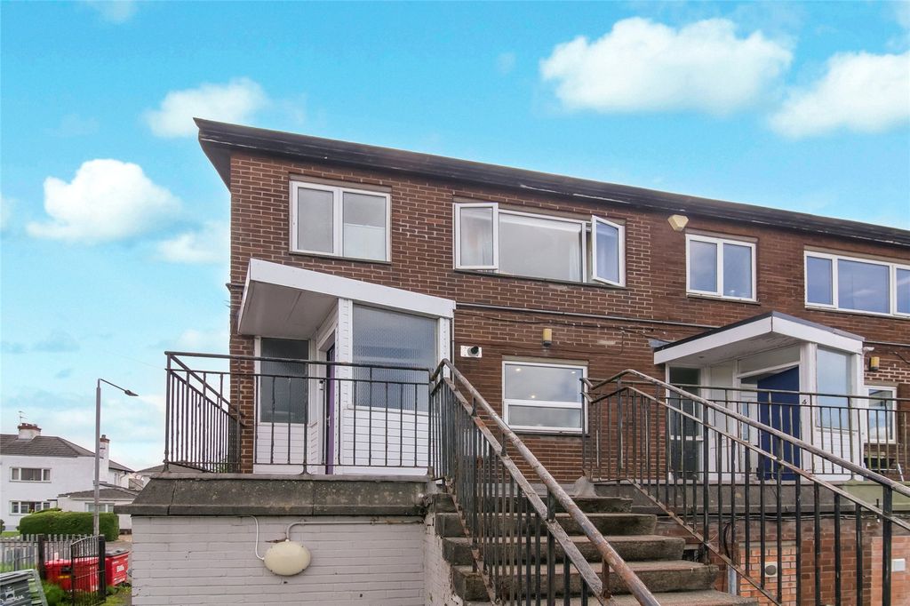 Property photo 1 of 21 Picture No. 02