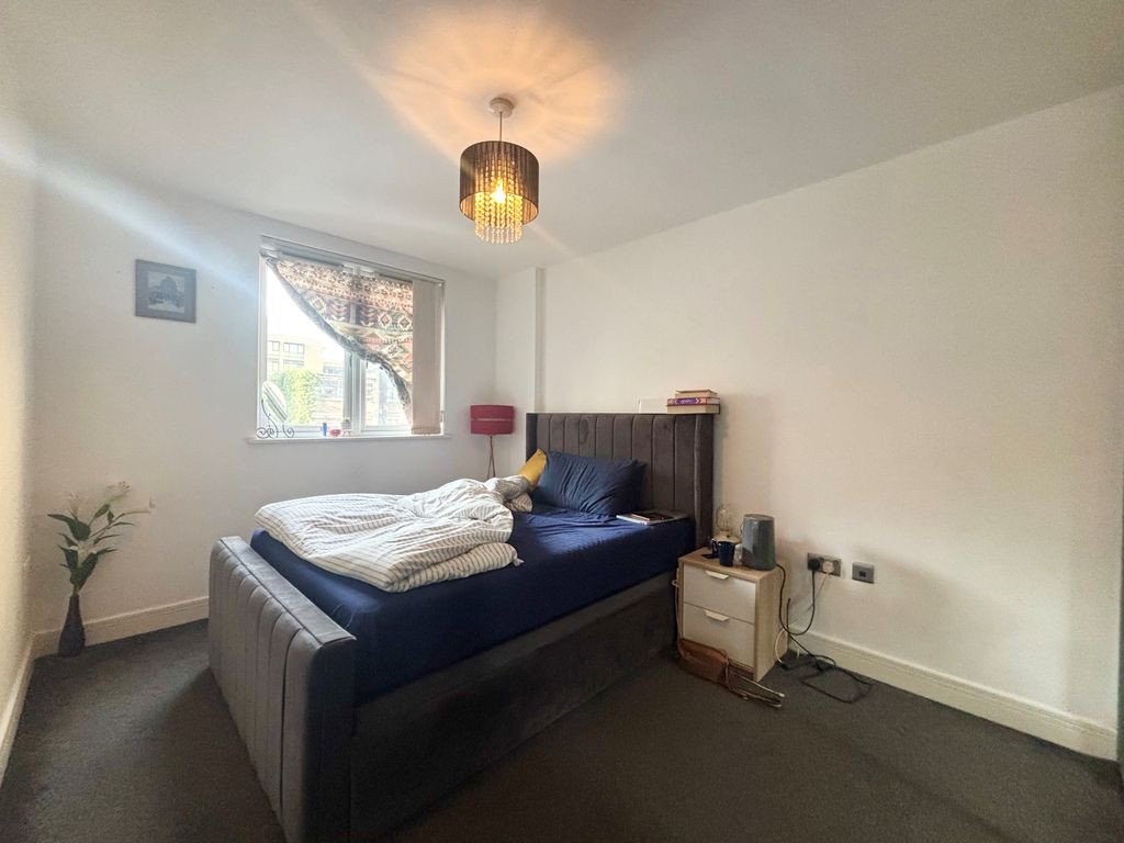 Property photo 3 of 4