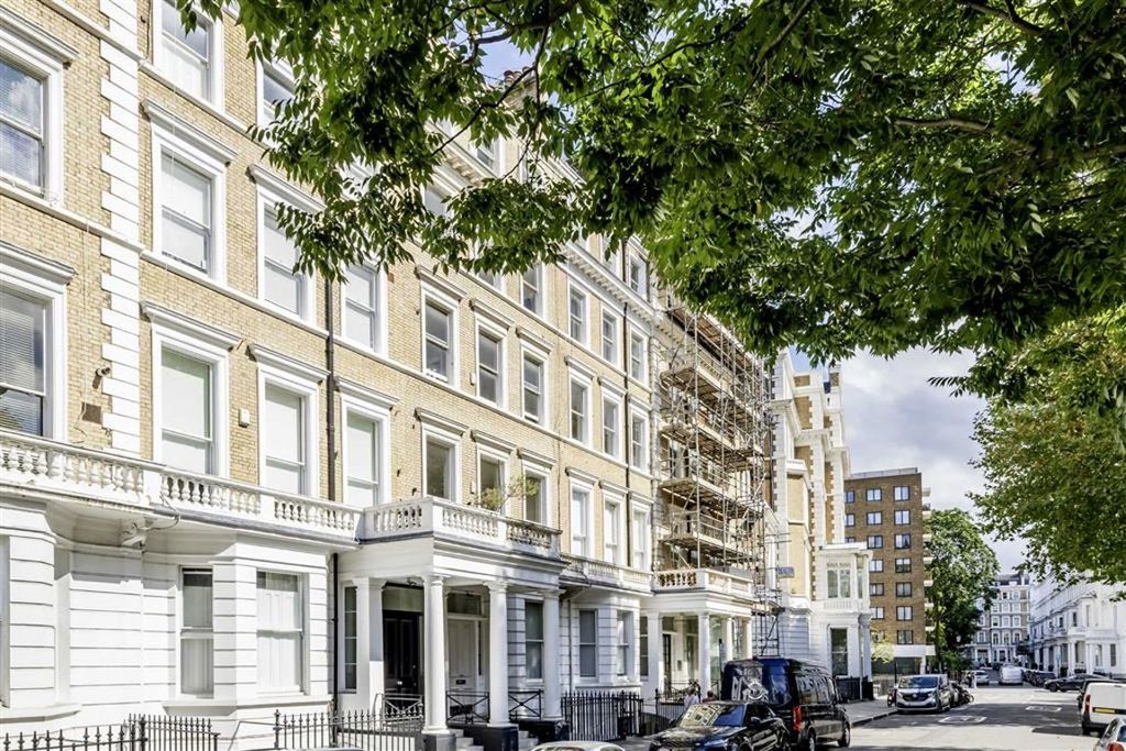 Property photo 1 of 5