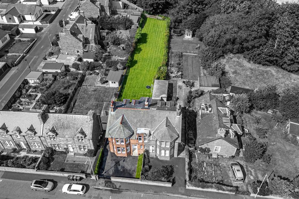Property photo 3 of 31 Hillcroft Galashiels 69A.Jpg
