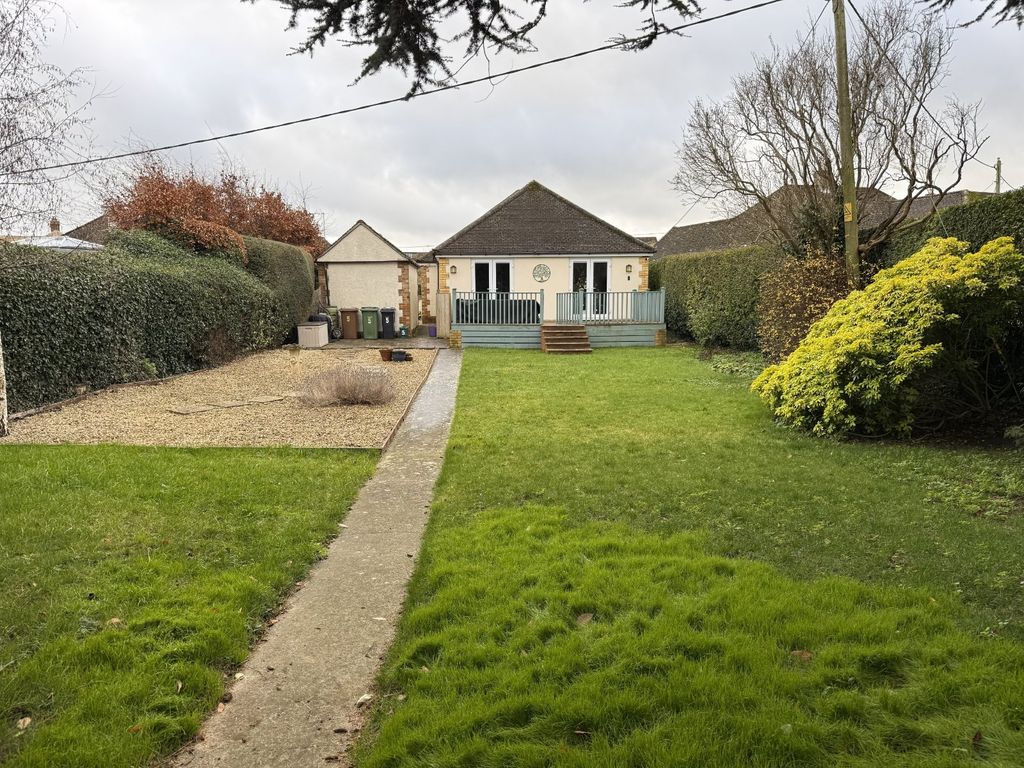 Property photo 1 of 17 Garden