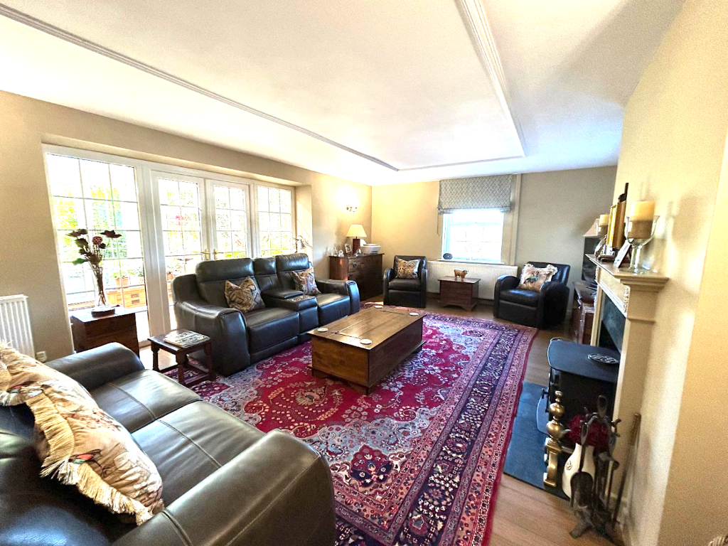 Property photo 2 of 45