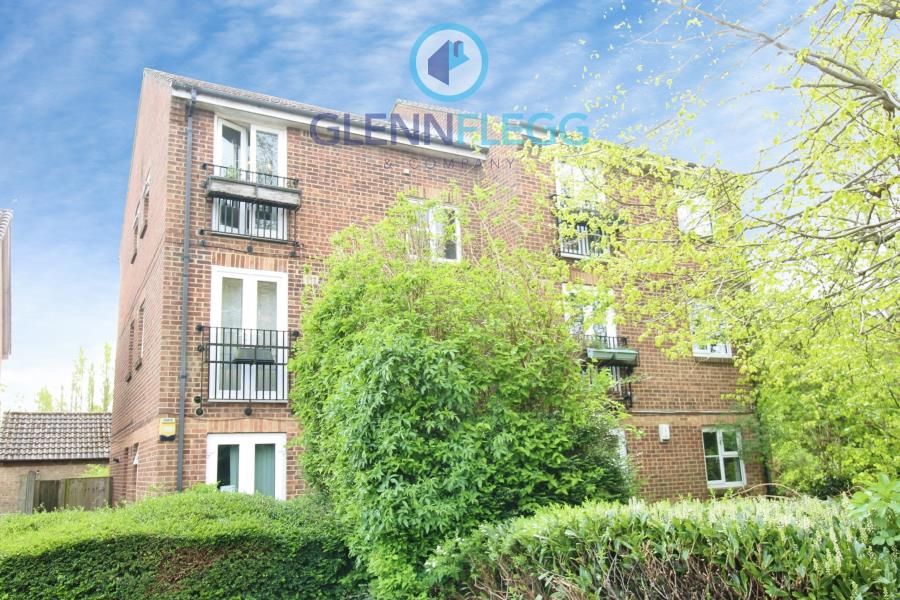 Property photo 1 of 8