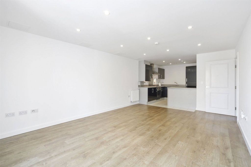 Property photo 1 of 10 Picture No. 08