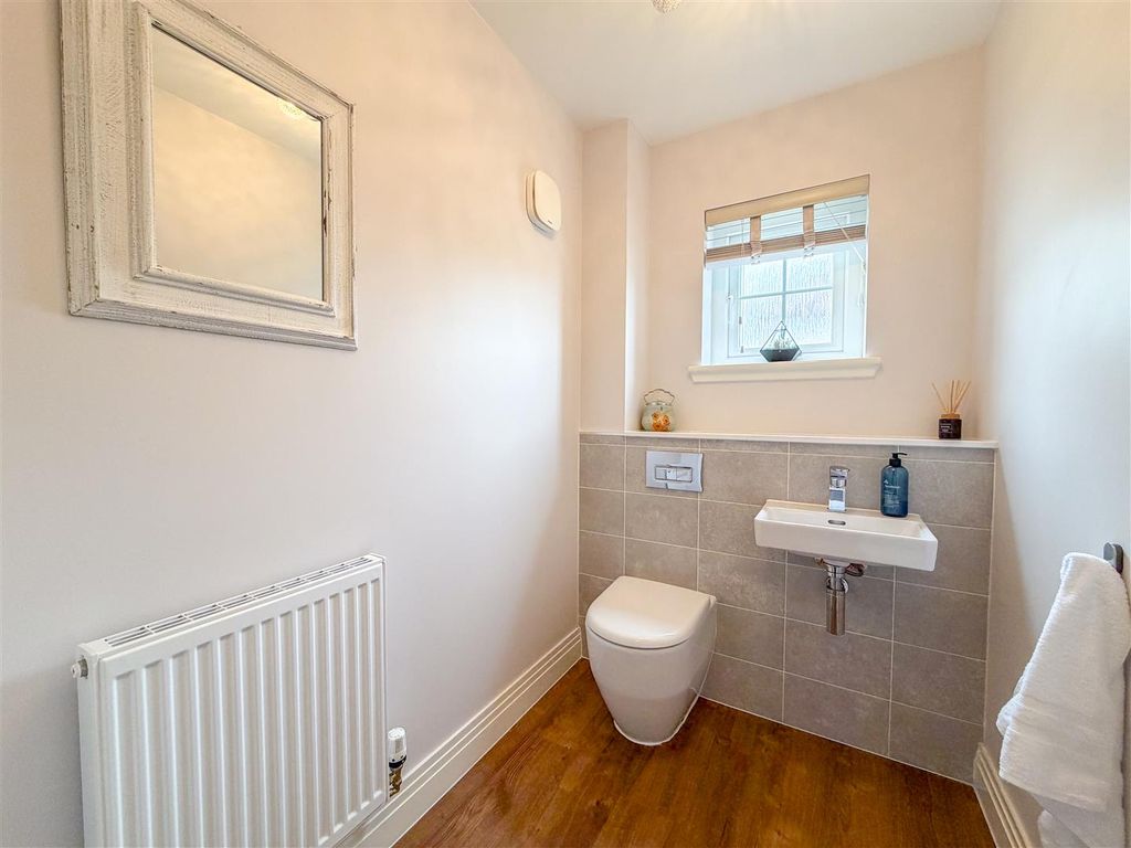 Additional image 13 of 4 bed detached house for saleKnox Wynd, Strathaven ML10