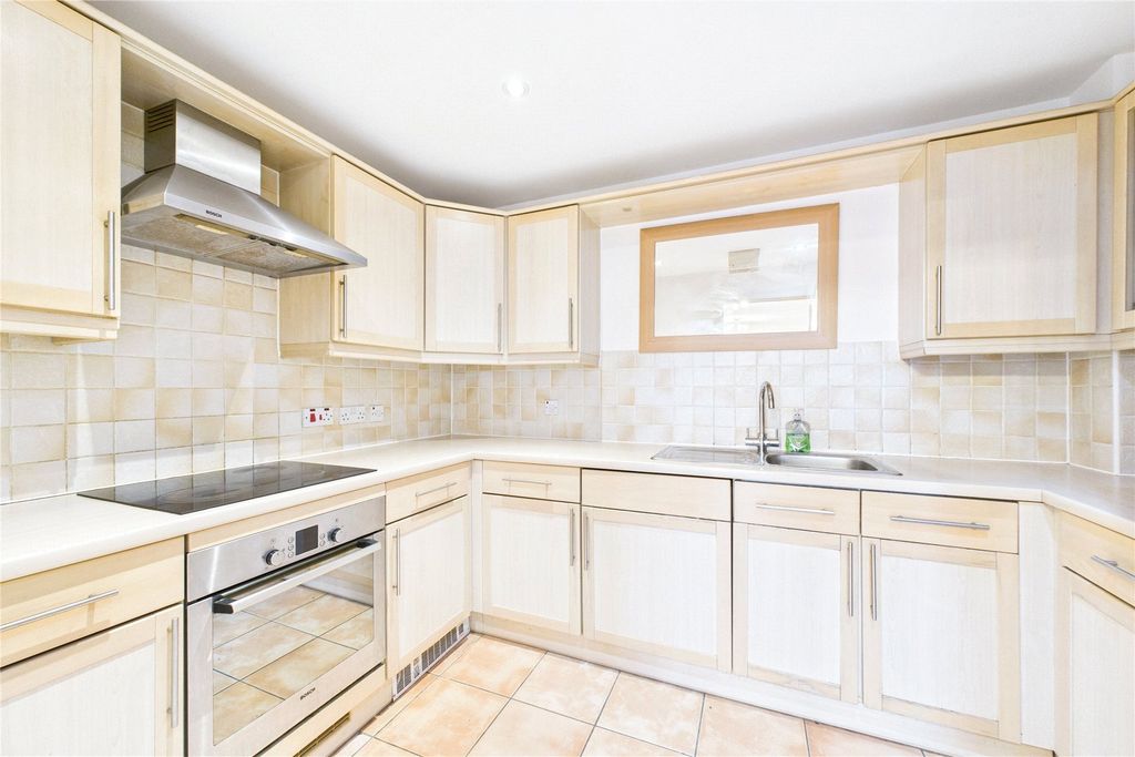 Property photo 2 of 7 Picture No. 03