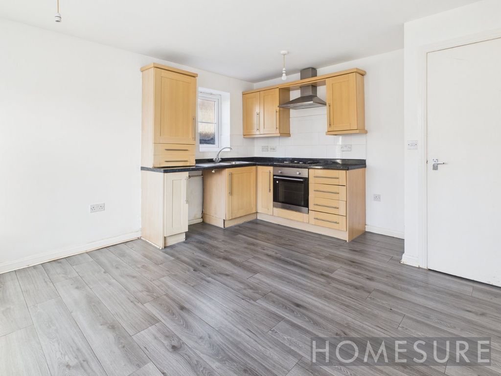 Property photo 3 of 8 Picture No. 05